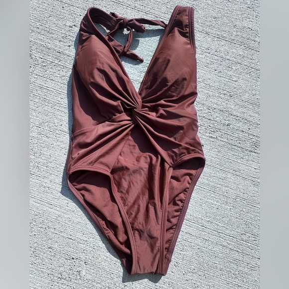 Shade & Shore Chic Brown One-Piece Swimsuit NWT - Picture 1 of 3